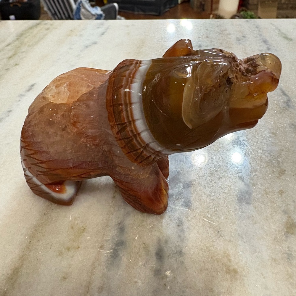 Hand-carved agate bear figurine